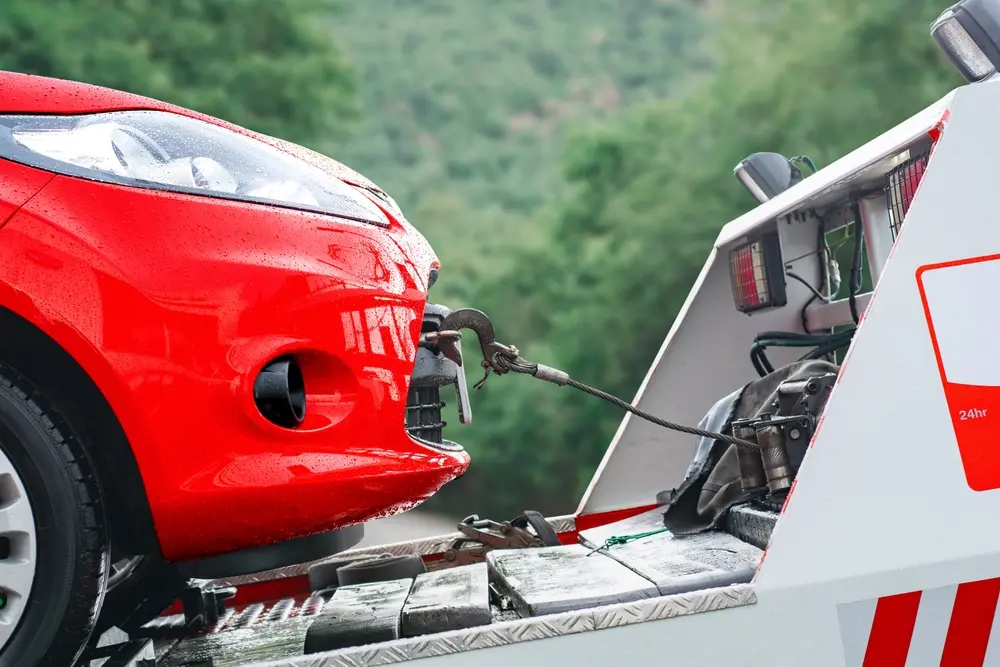 Reliable accident recovery towing after a collision in Apache Junction AZ