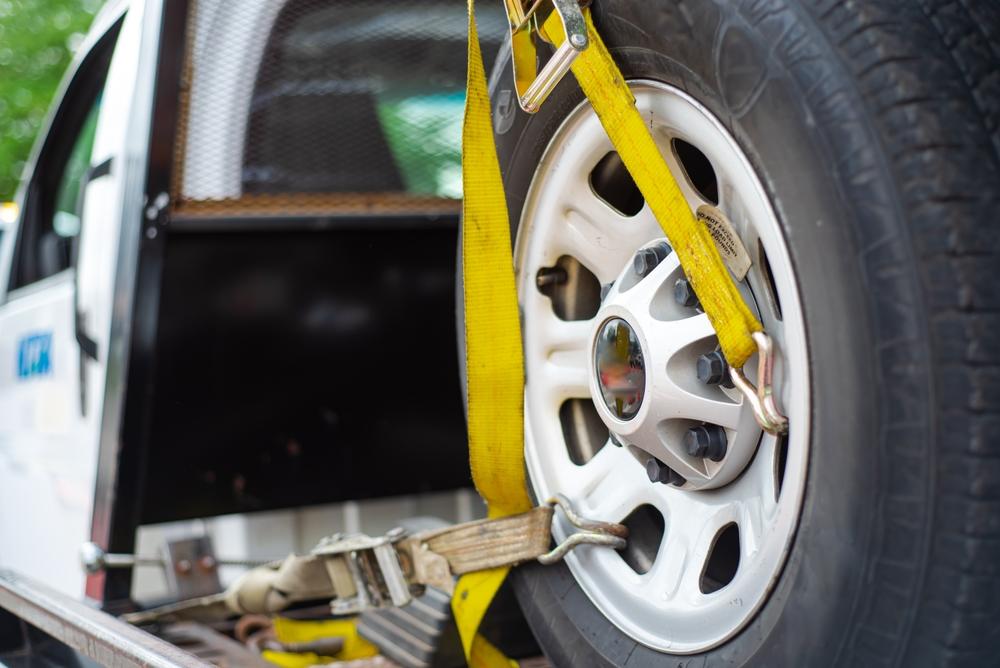 24 hour tow service and roadside assistance in Chandler Arizona