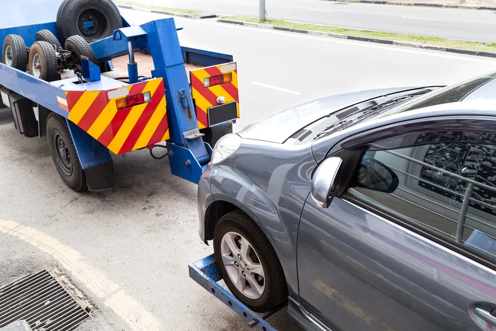Common roadside assistance services in Phoenix including jump starts and lockout help
