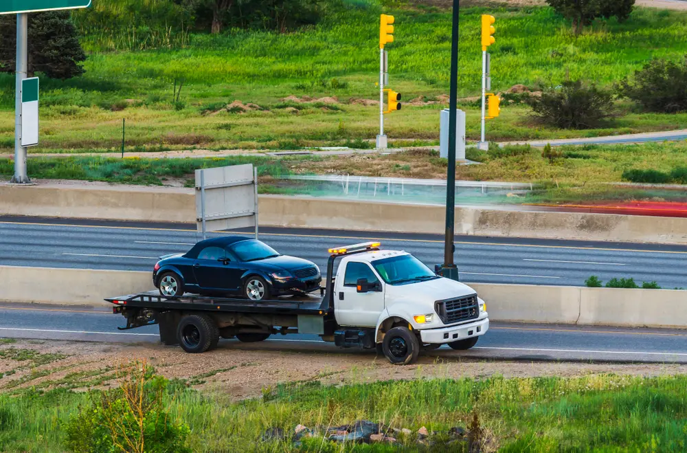 24 Hour Towing and Roadside Assistance in Scottsdale AZ